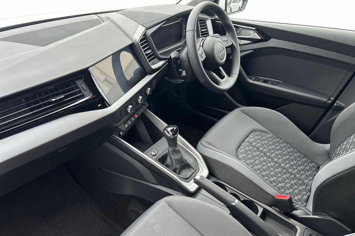 Used Audi A1 2025 for sale - 77046356: Photo 2