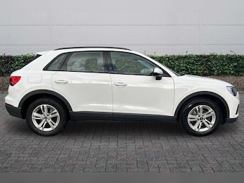 Used Audi Q3 2023 for sale - 77157514: Photo
