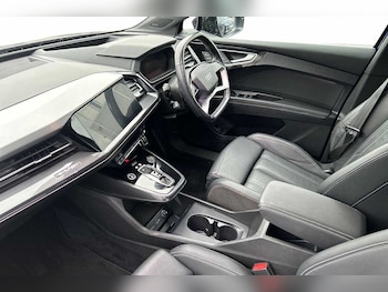 Used Audi Q4 e-tron 2021 for sale - 76937310: Photo