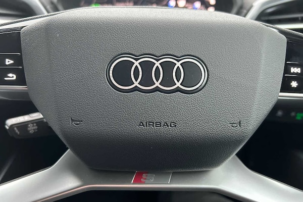 Used Audi Q4 e-tron 2023 for sale - 69552866: Photo 21