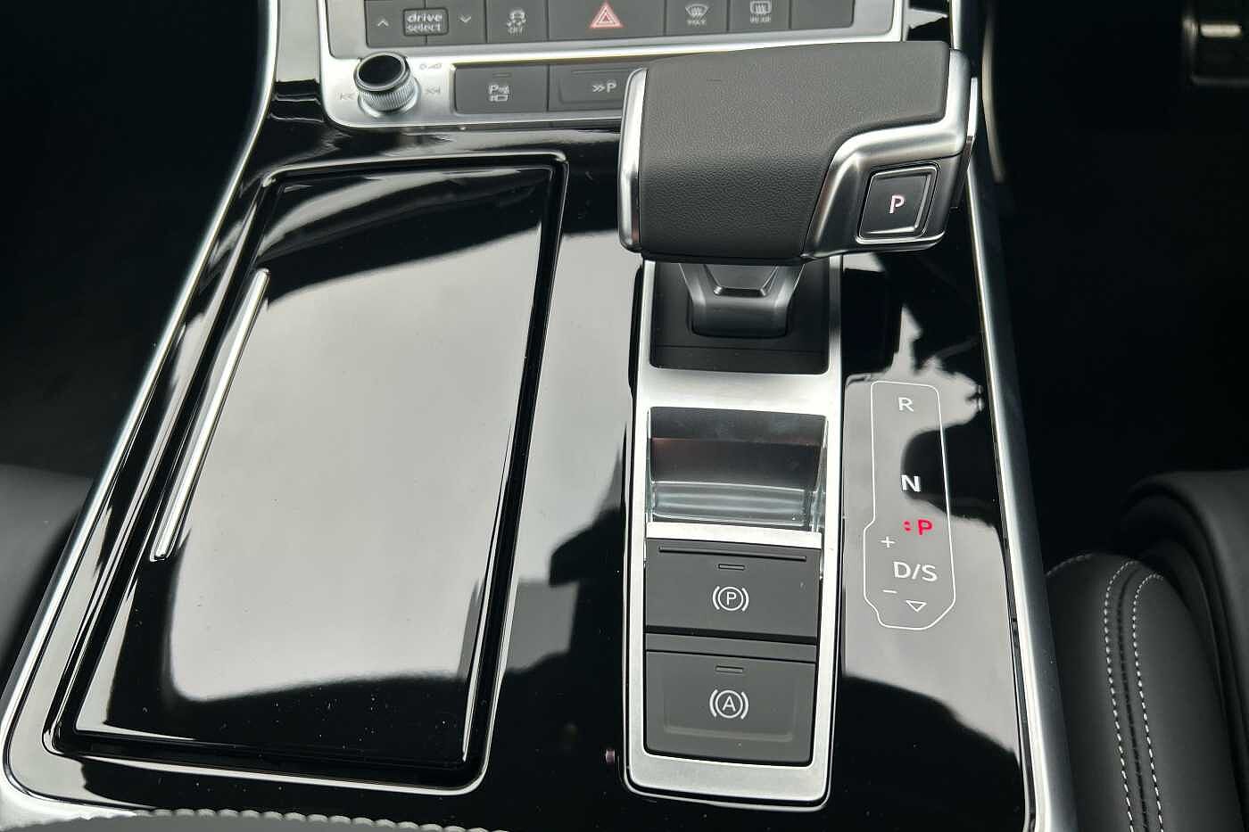 Used Audi Q7 2025 for sale - 76228856: Photo 16