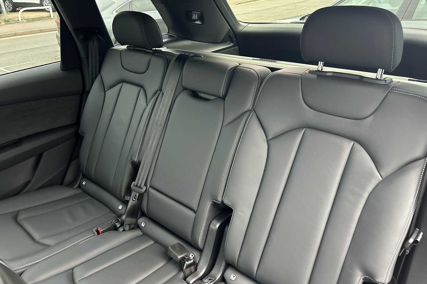 Used Audi Q7 2025 for sale - 76228856: Photo 8