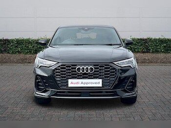 Used Audi Q3 2023 for sale - 78449625: Photo