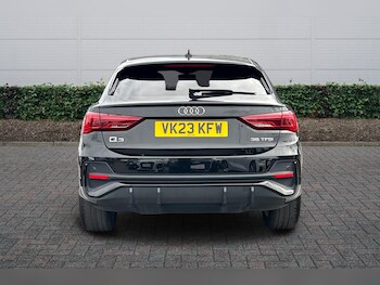 Used Audi Q3 2023 for sale - 78449625: Photo