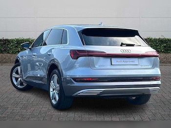 Used Audi e-tron 2020 for sale - 79094532: Photo