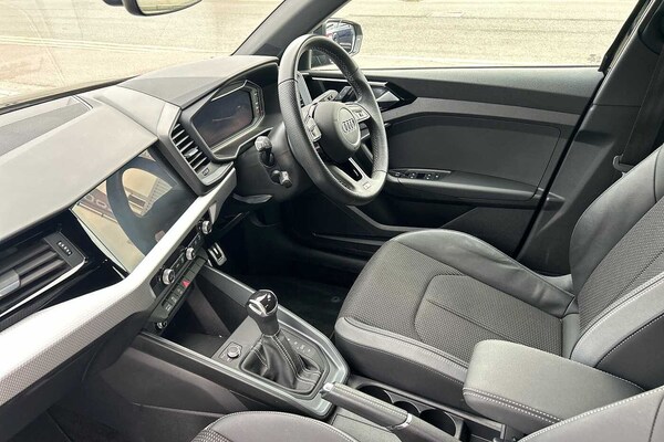 Used Audi A1 2023 for sale - 76190678: Photo 2