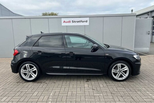 Used Audi A1 2023 for sale - 76190678: Photo 4