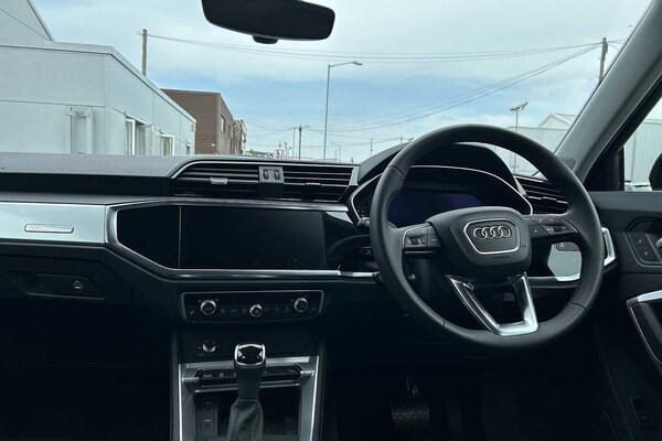 Used Audi Q3 2025 for sale - 75494914: Photo 9