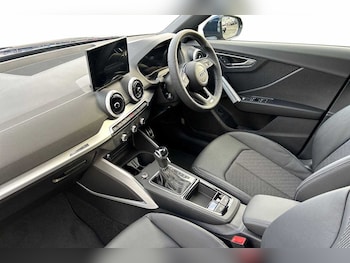 Used Audi Q2 2025 for sale - 77046358: Photo