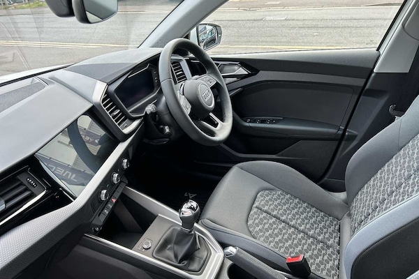 Used Audi A1 2025 for sale - 74922260: Photo 2