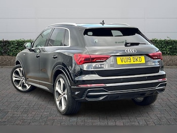 Used Audi Q3 2019 for sale - 77413004: Photo