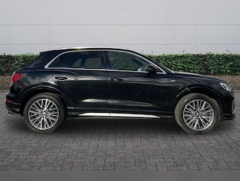 Used Audi Q3 2020 for sale - 77412972: Photo