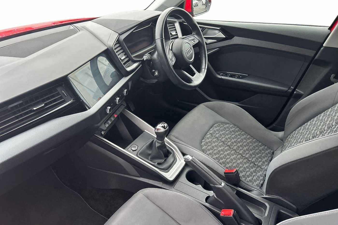 Used Audi A1 2020 for sale - 77013502: Photo 2