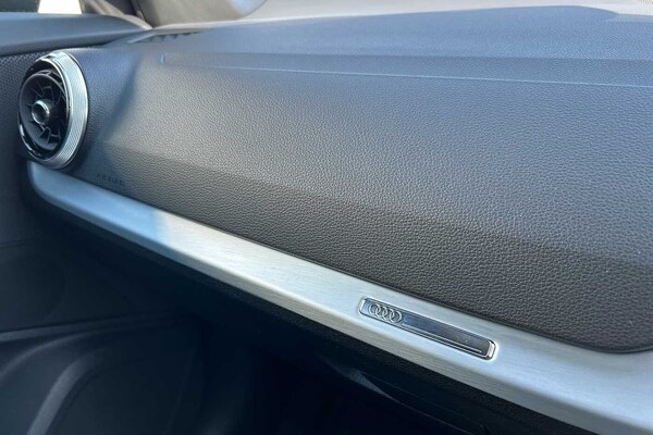 Used Audi Q2 2025 for sale - 74325857: Photo 13