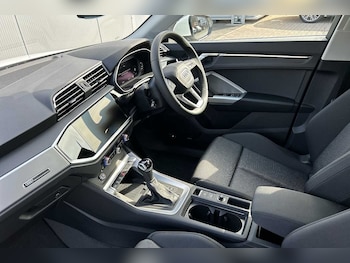 Used Audi Q3 2025 for sale - 75432289: Photo