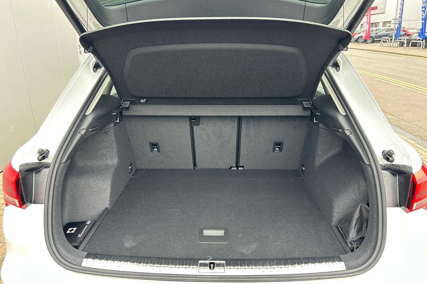 Used Audi Q3 2025 for sale - 76123876: Photo 11