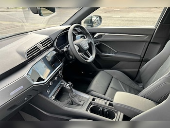 Used Audi Q3 2025 for sale - 76359830: Photo