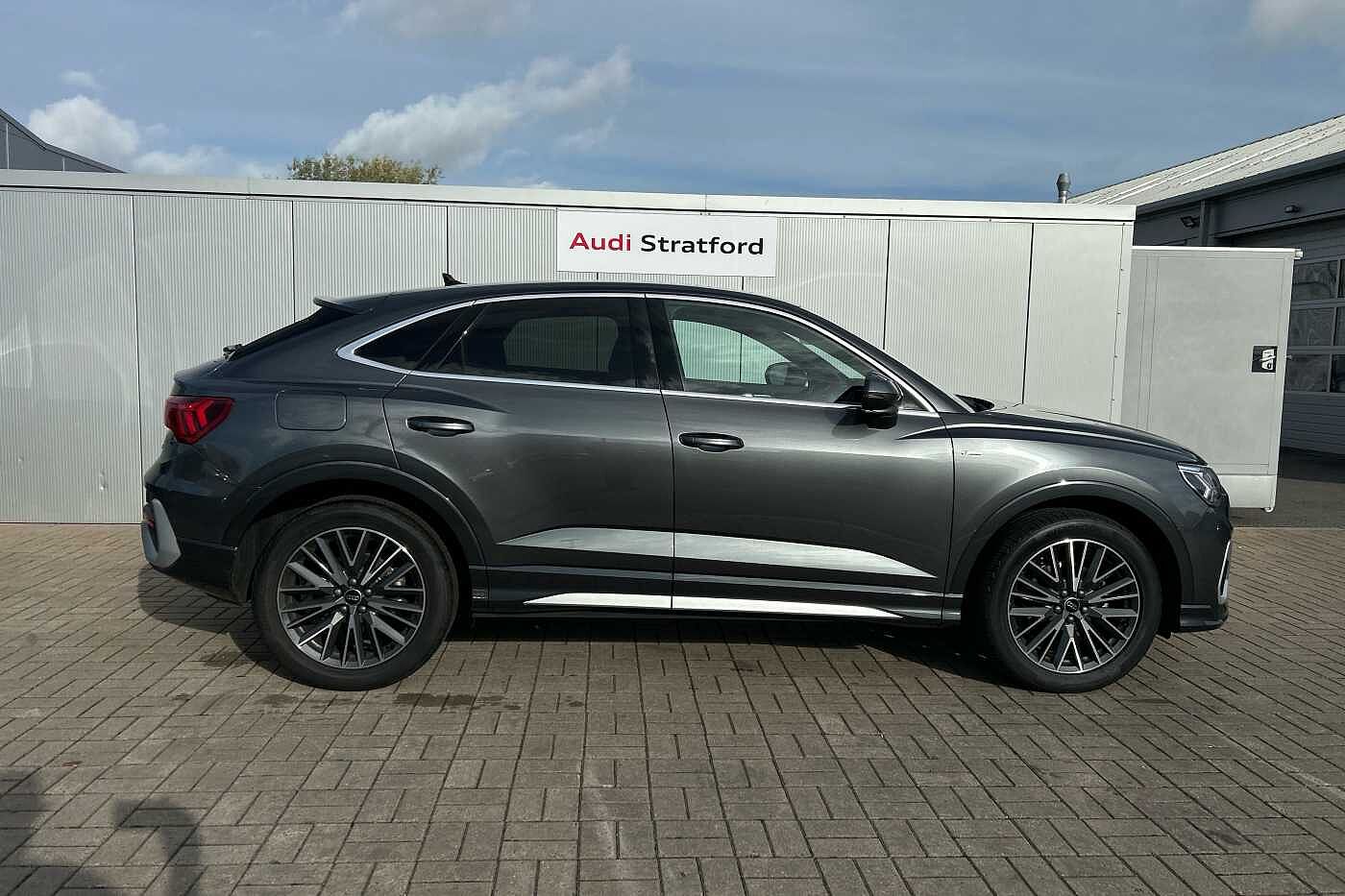 Used Audi Q3 2025 for sale - 76359830: Photo 4