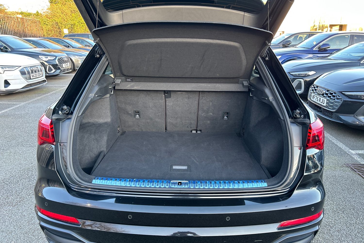 Used Audi Q3 2021 for sale - 77725019: Photo 10