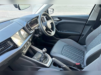 Used Audi A1 2025 for sale - 76190598: Photo 2