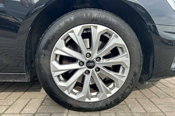 Used Audi A4 2022 for sale - 76043945: Photo 5