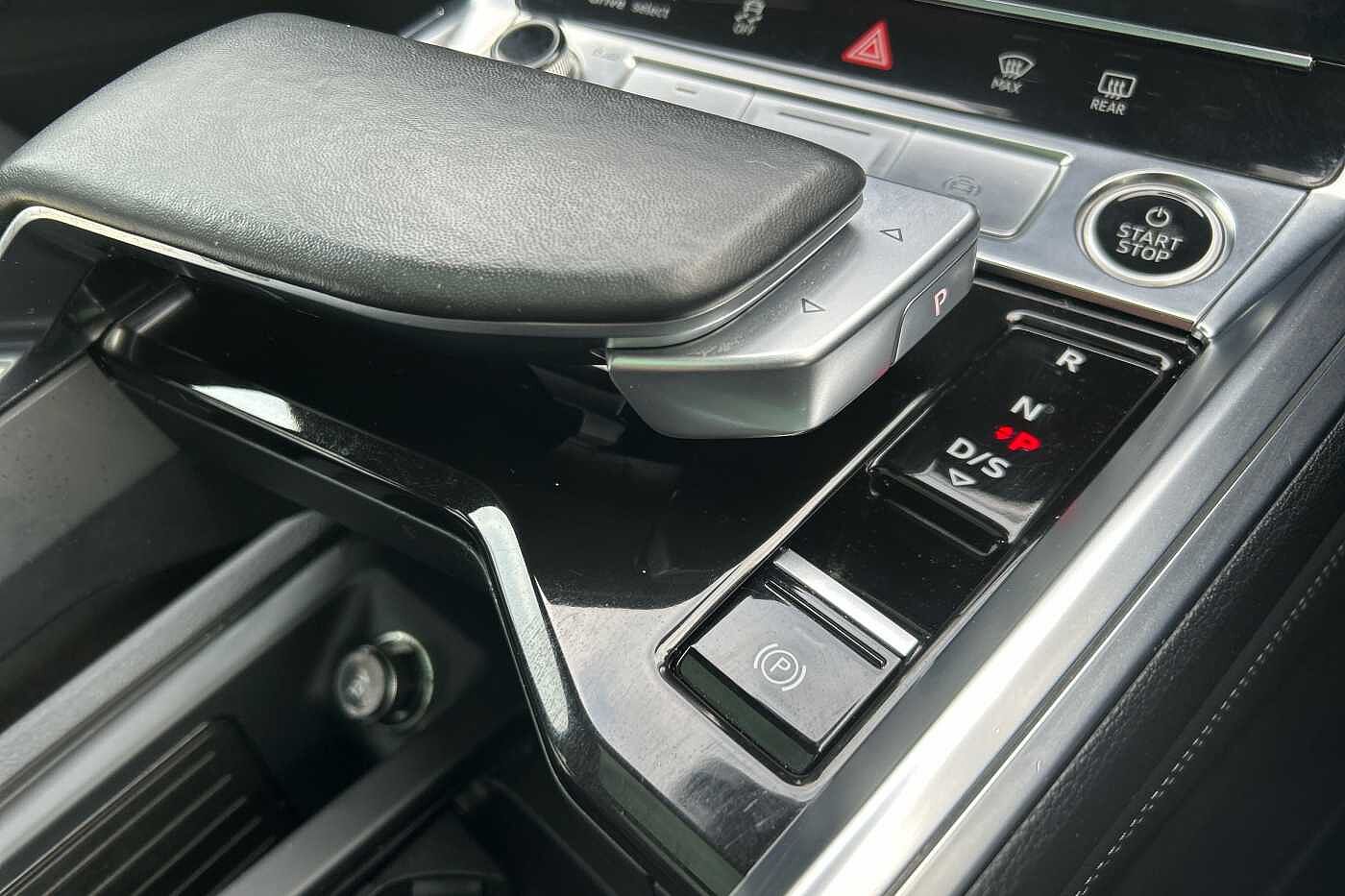 Used Audi Q8 e-tron 2023 for sale - 76296962: Photo 17