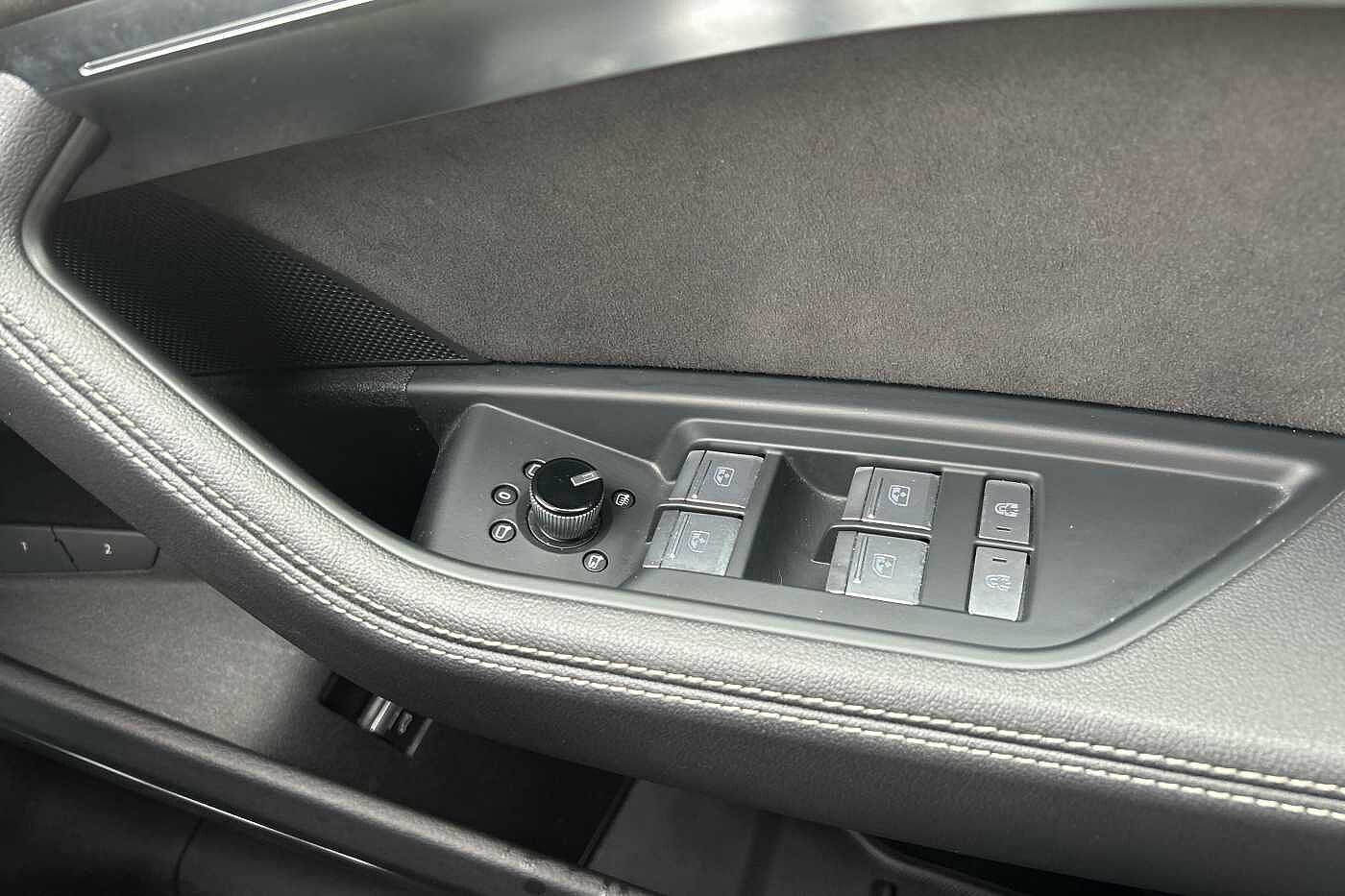 Used Audi Q8 e-tron 2023 for sale - 76296962: Photo 19