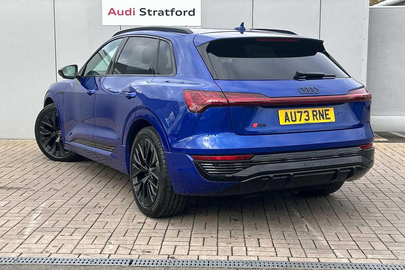Used Audi Q8 e-tron 2023 for sale - 76296962: Photo 3