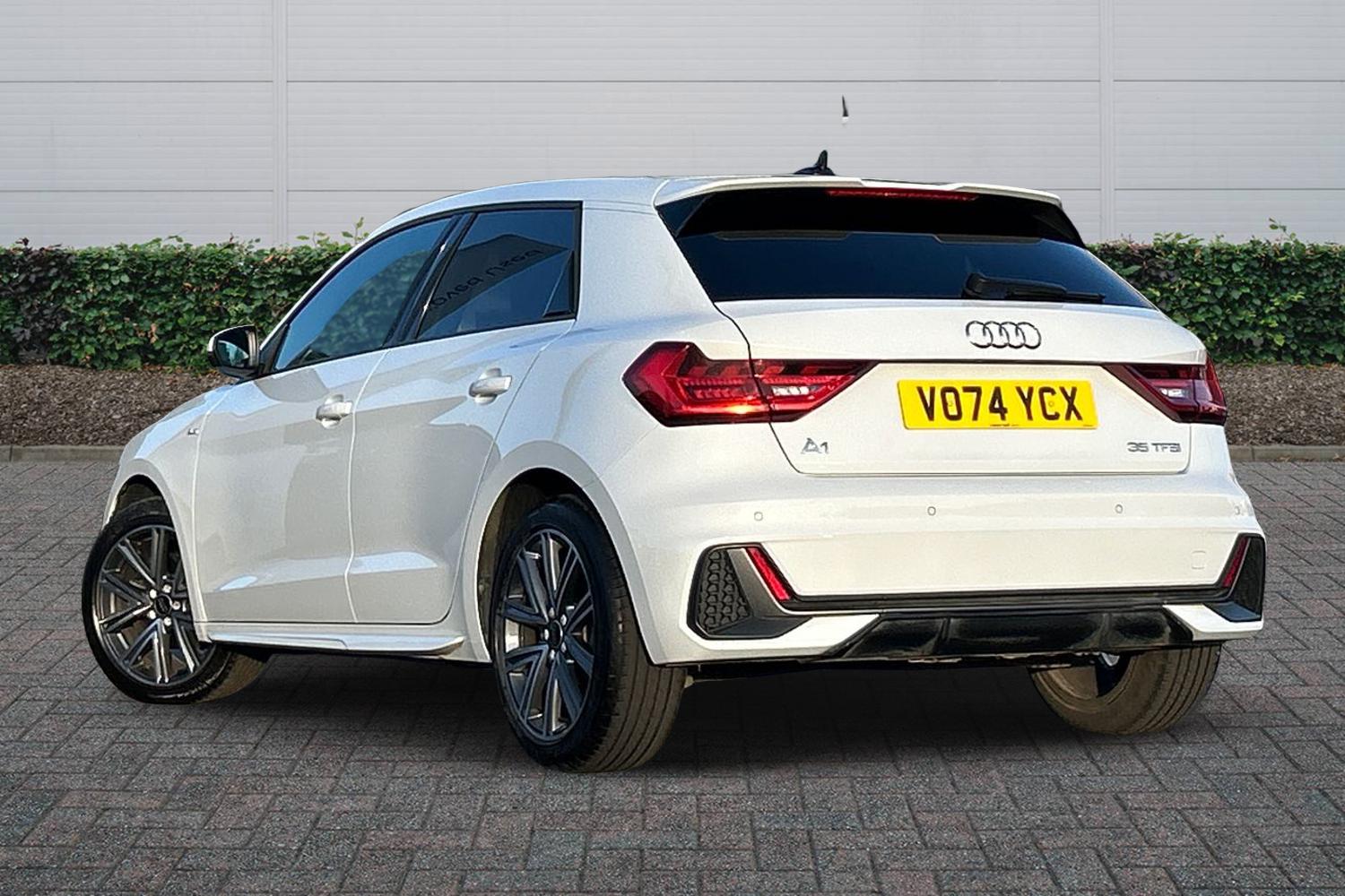 Used Audi A1 2024 for sale - 77725114: Photo 2