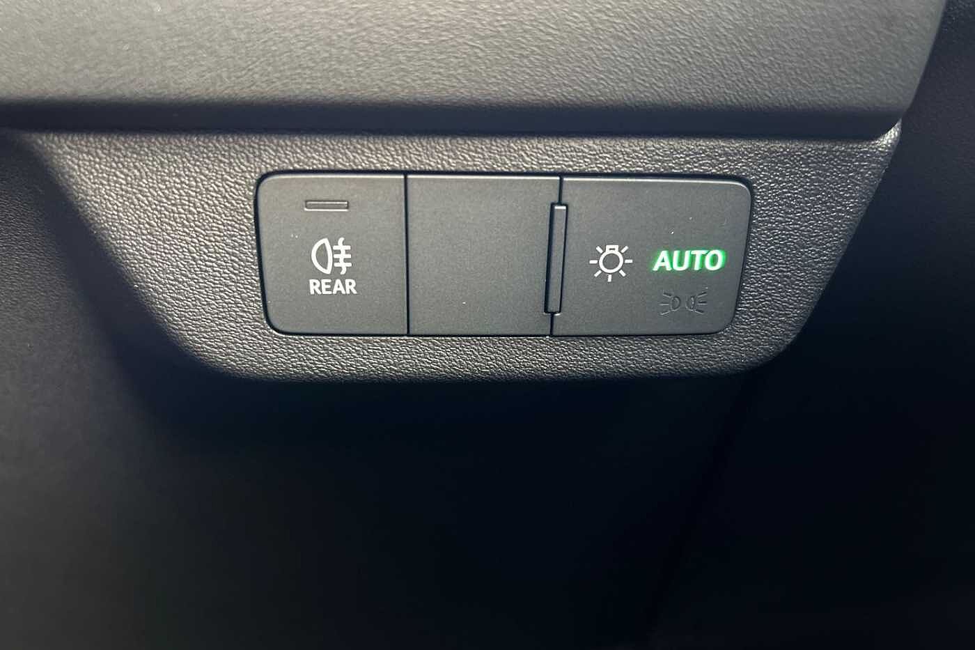 Used Audi Q4 e-tron 2025 for sale - 76800449: Photo 17