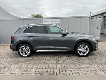 Used Audi Q5 2023 for sale - 76309330: Photo