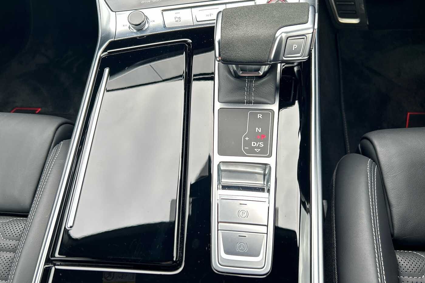 Used Audi RS6 Avant 2024 for sale - 76003205: Photo 16