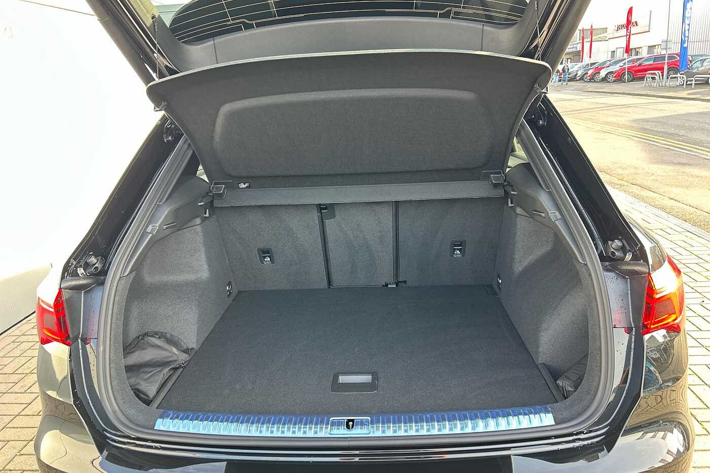 Used Audi Q3 2025 for sale - 76458584: Photo 12