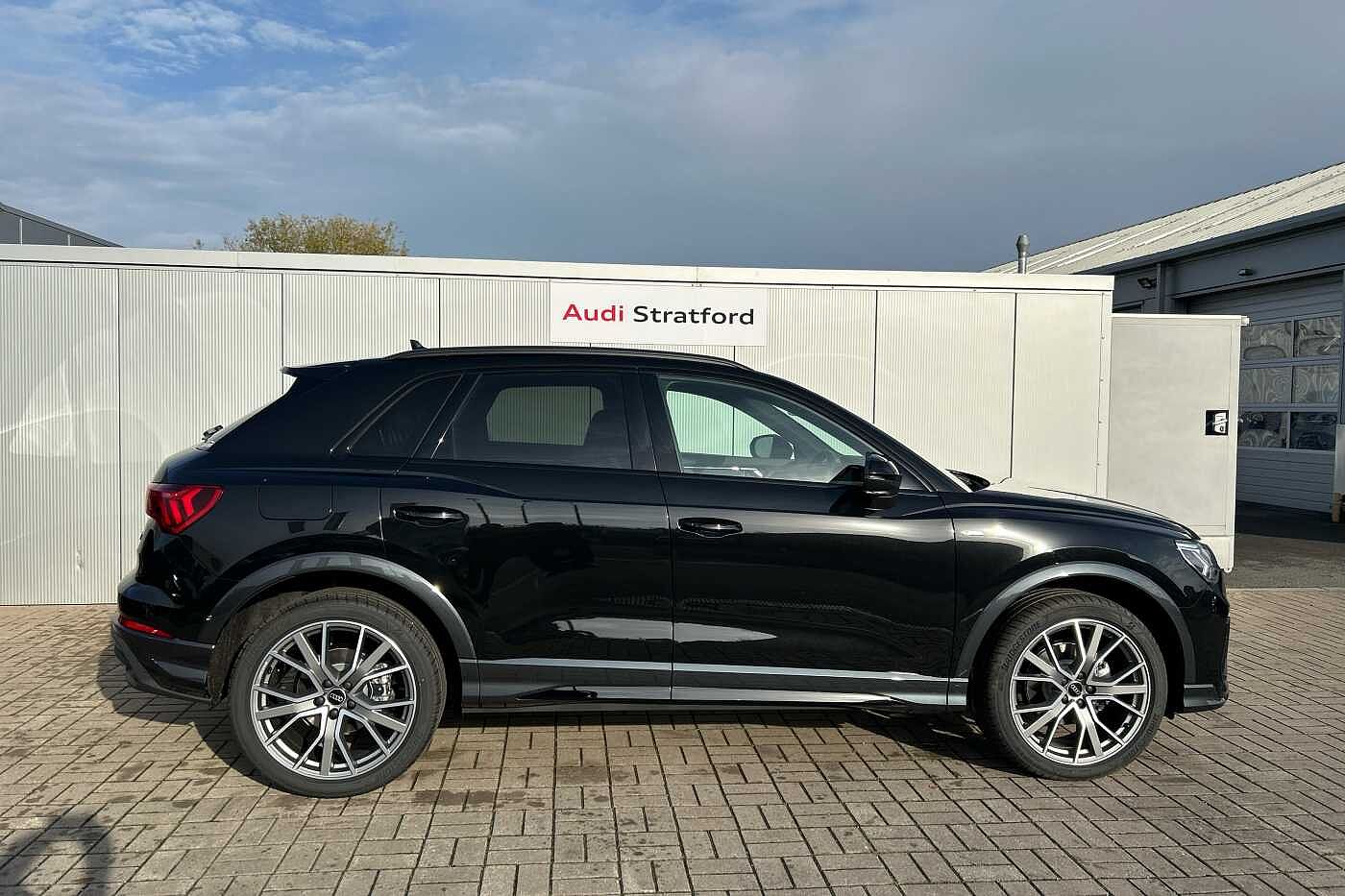 Used Audi Q3 2025 for sale - 76458584: Photo 4