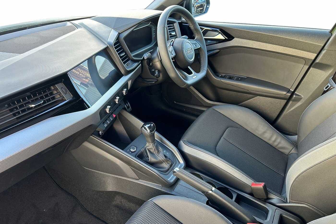 Used Audi A1 2025 for sale - 76800350: Photo 2