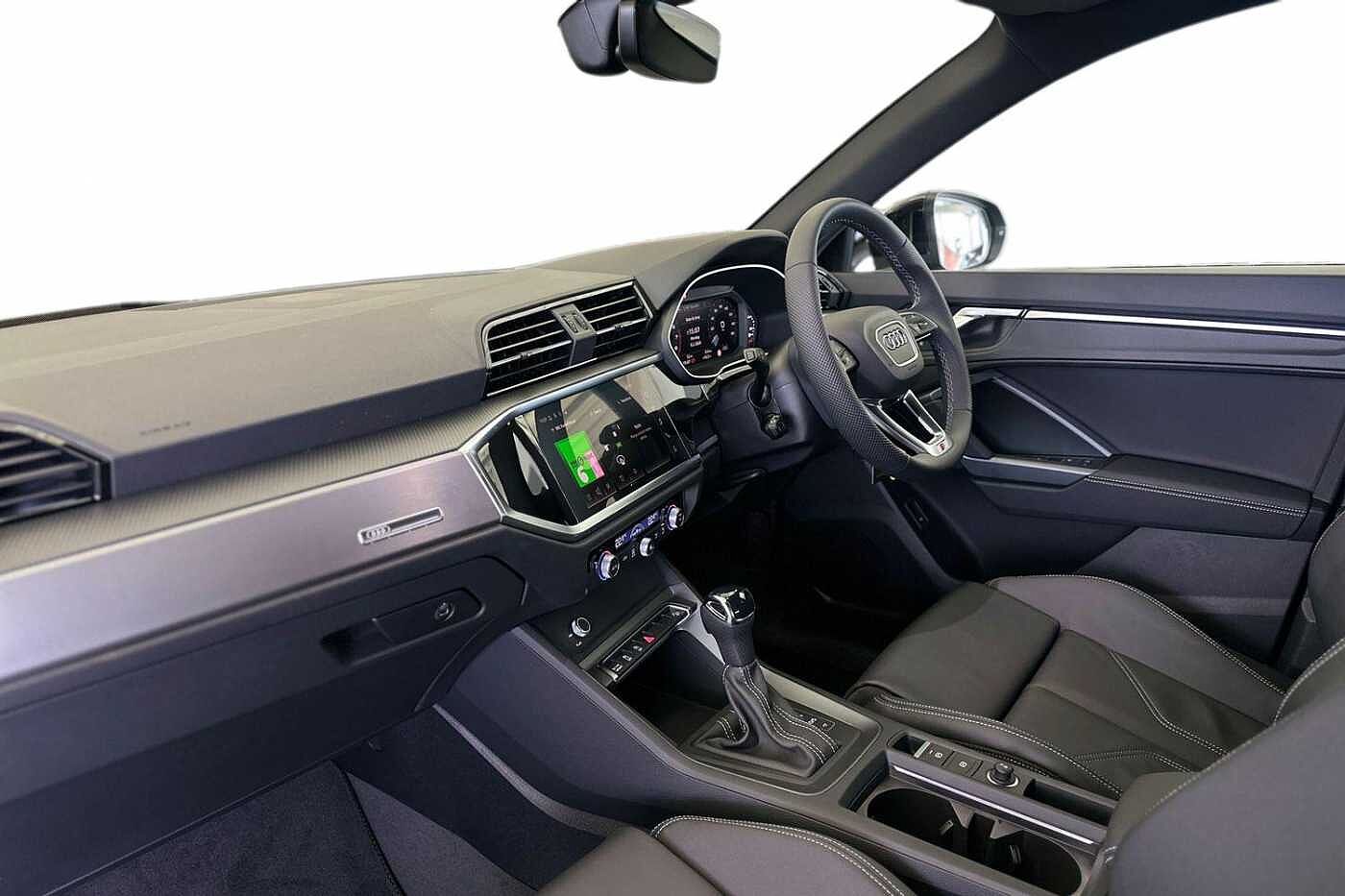 Used Audi Q3 2026 for sale - 78073960: Photo 2