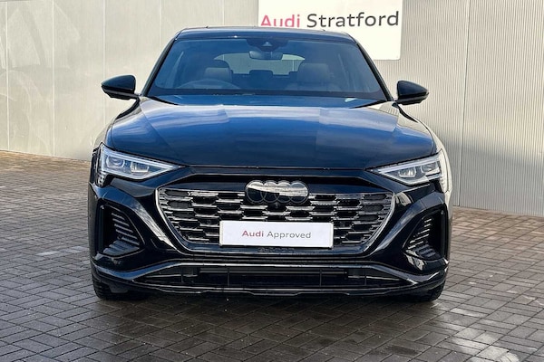 Used Audi Q8 2023 for sale - 76154370: Photo 10