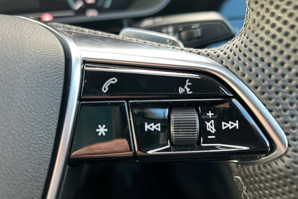Used Audi Q8 2023 for sale - 76154370: Photo 18
