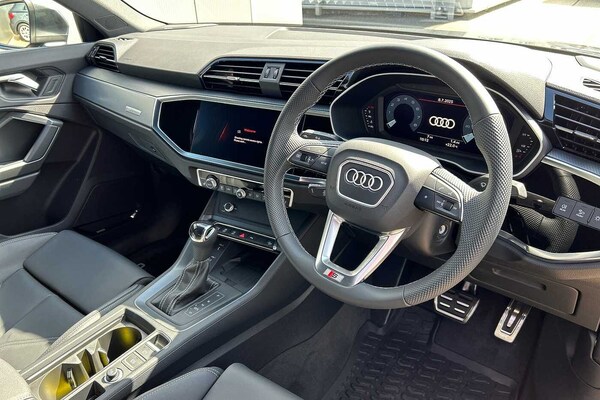 Used Audi Q3 2025 for sale - 75116085: Photo 6