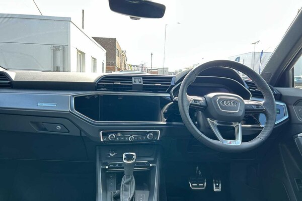 Used Audi Q3 2025 for sale - 75116085: Photo 9
