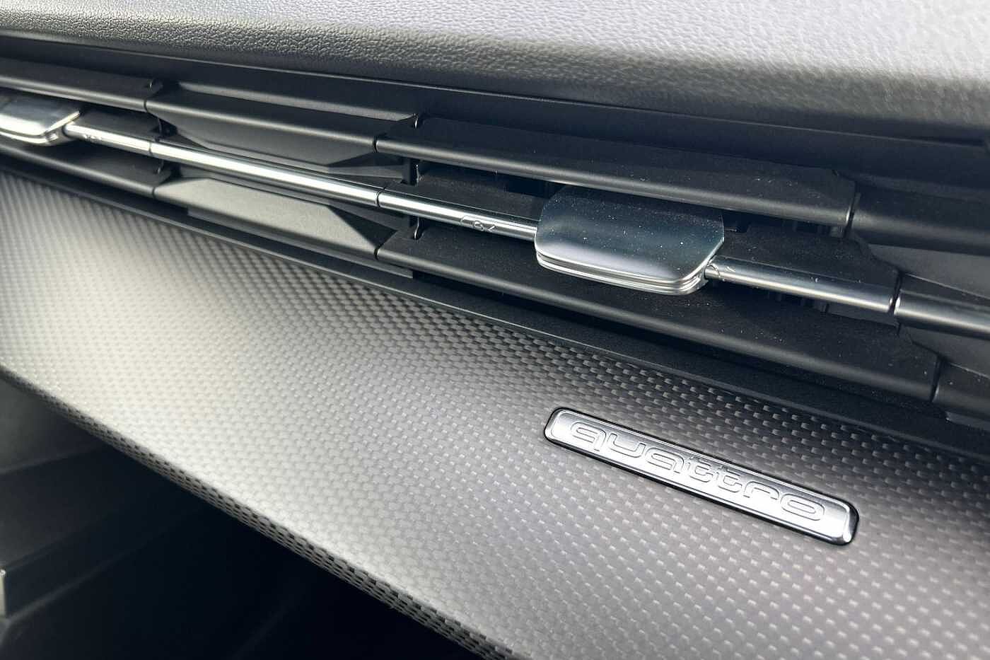 Used Audi RS3 2023 for sale - 77157524: Photo 13