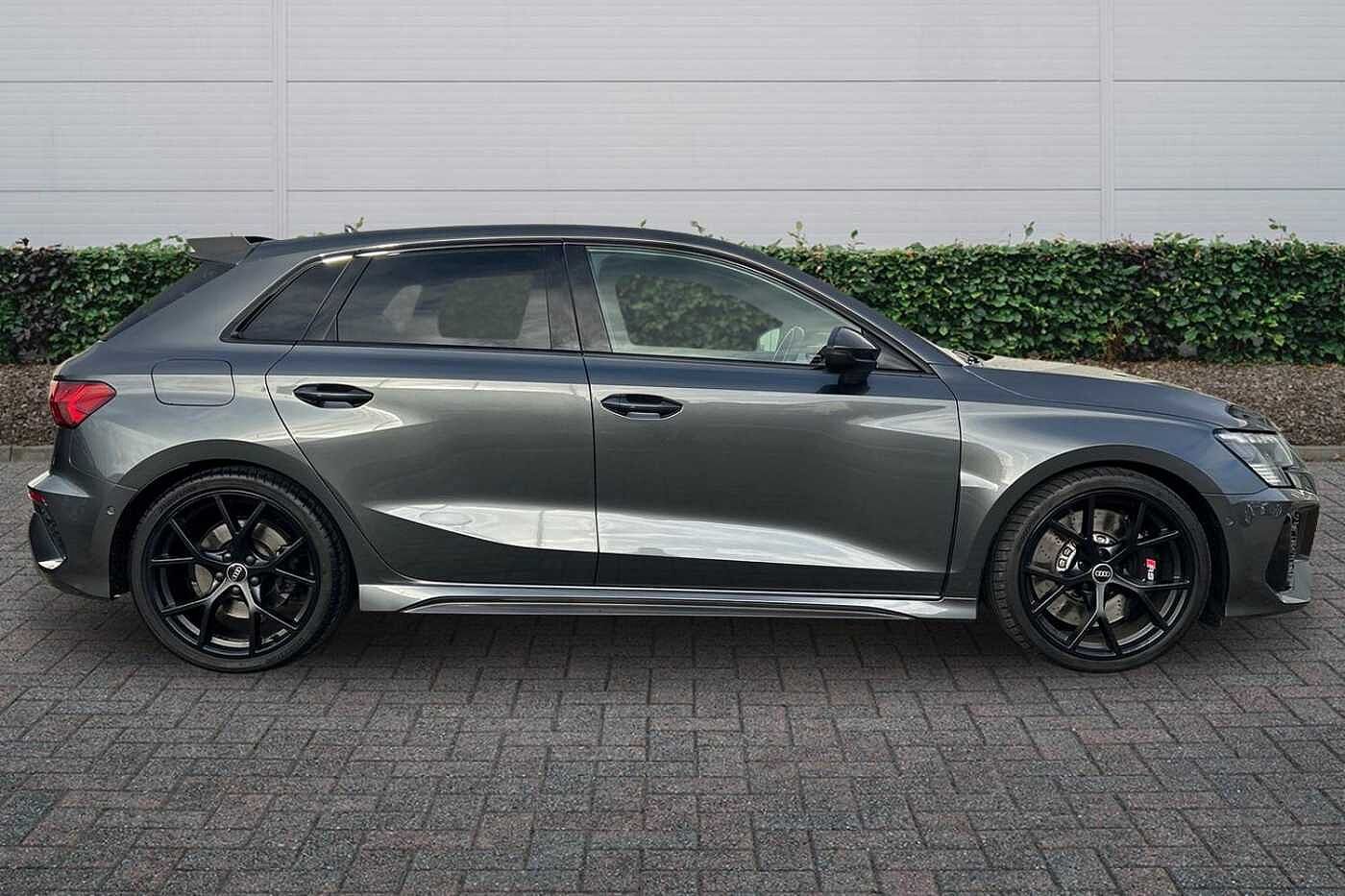 Used Audi RS3 2023 for sale - 77157524: Photo 4