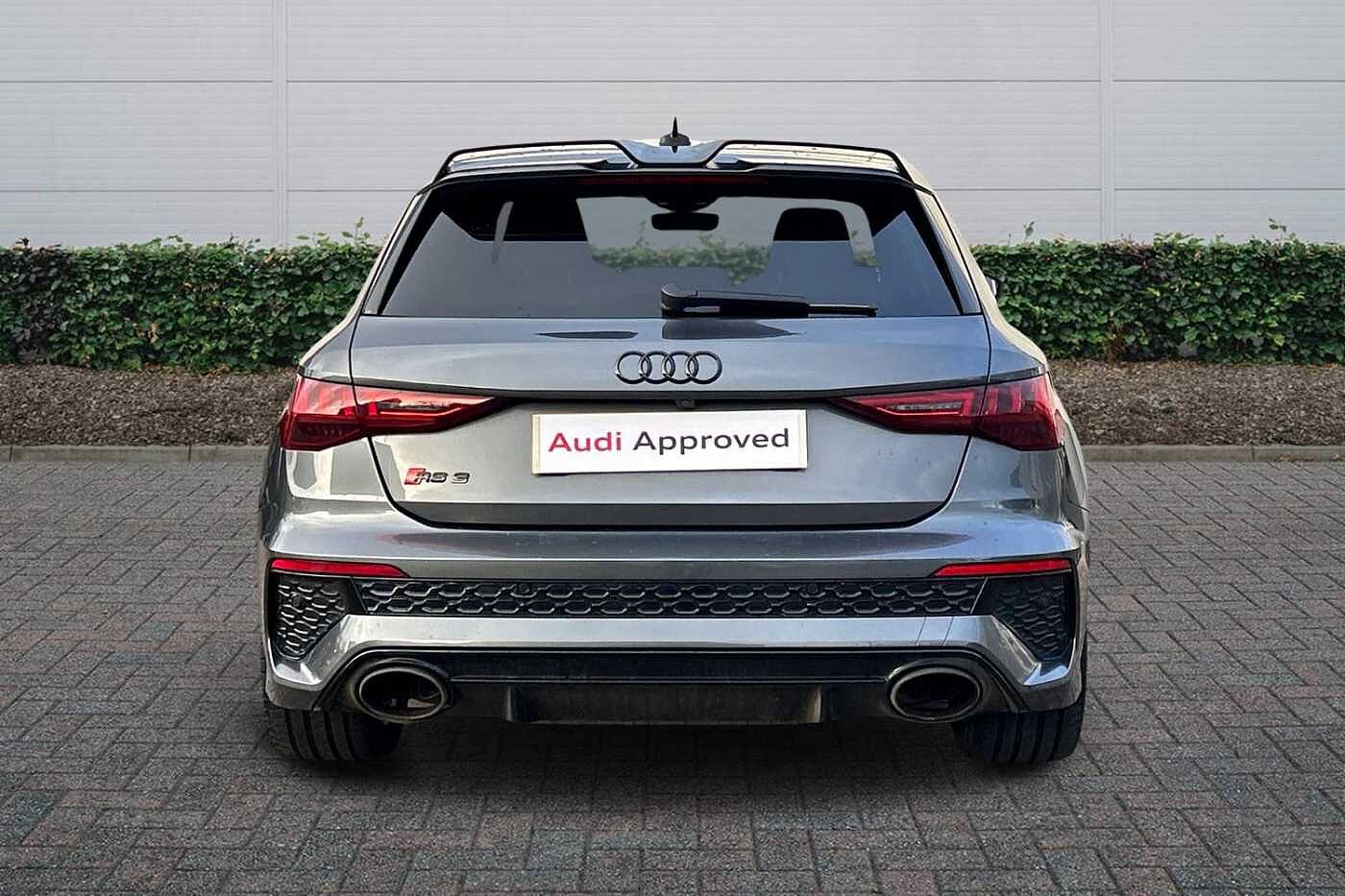 Used Audi RS3 2023 for sale - 77157524: Photo 8