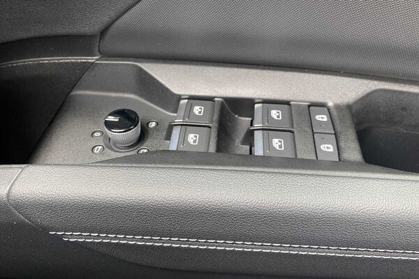 Used Audi Q4 e-tron 2025 for sale - 74789692: Photo 18
