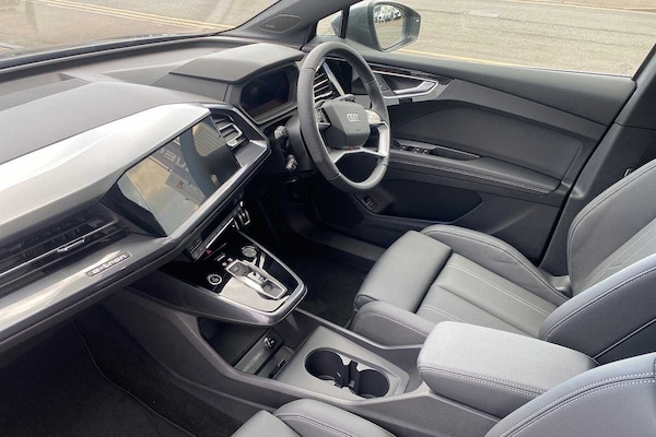 Used Audi Q4 e-tron 2025 for sale - 74789692: Photo 2