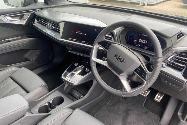 Used Audi Q4 e-tron 2025 for sale - 74789692: Photo 6