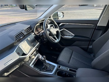 Used Audi Q3 2022 for sale - 76061670: Photo