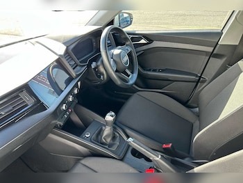 Used Audi A1 2023 for sale - 76086116: Photo 2
