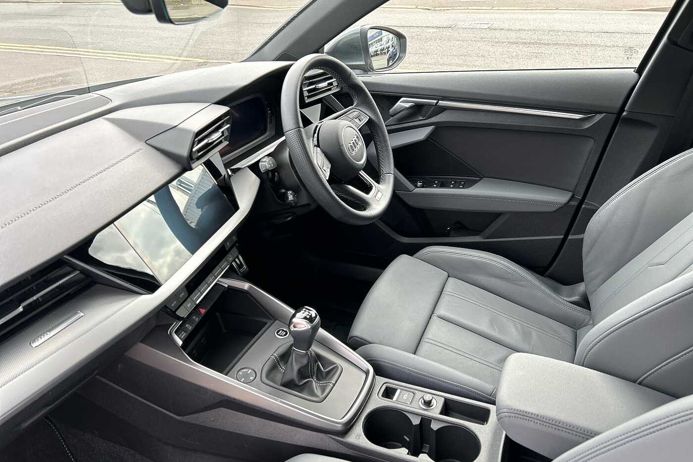 Used Audi A3 2023 for sale - 76043961: Photo 2