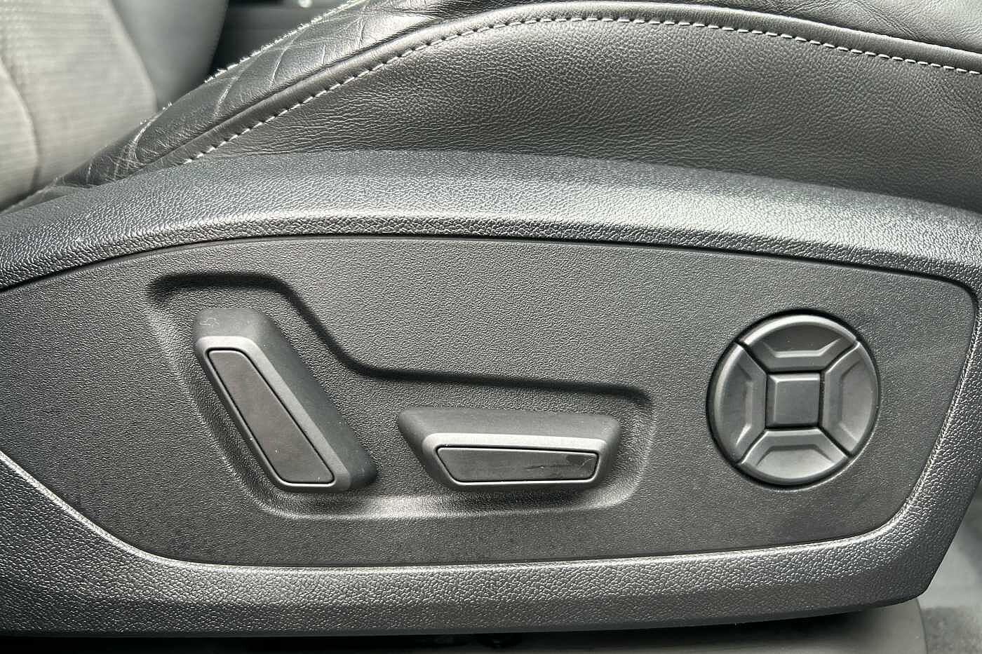 Used Audi Q3 2019 for sale - 75758216: Photo 24